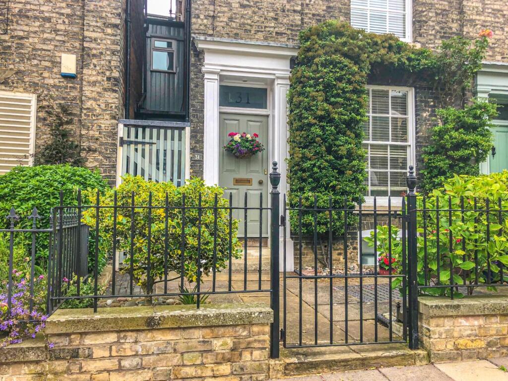 31 Well Street [Front Elevation] 03.jpg