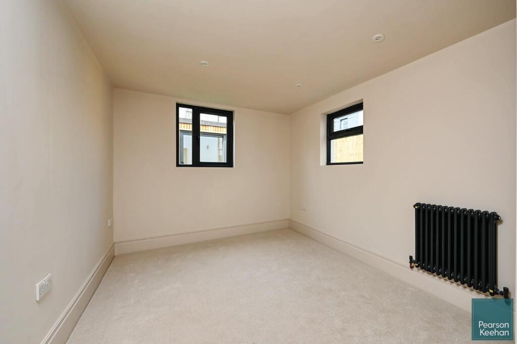 80 WESTBOURNE STREET - BN35PH - PHOTOS (10).jpg