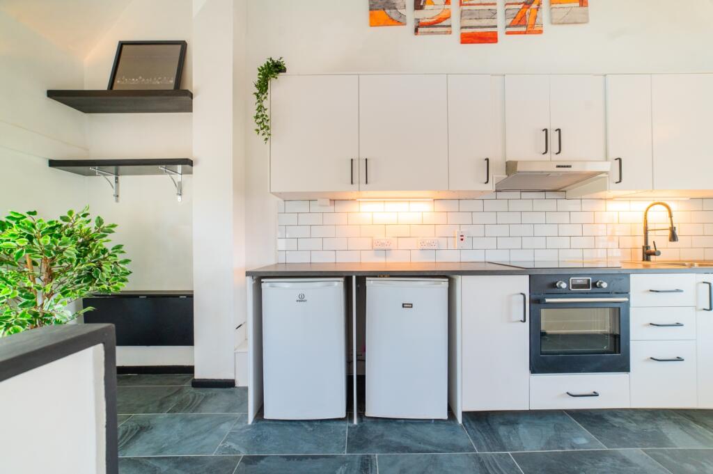 Call 02920 454555 to secure your viewing_11