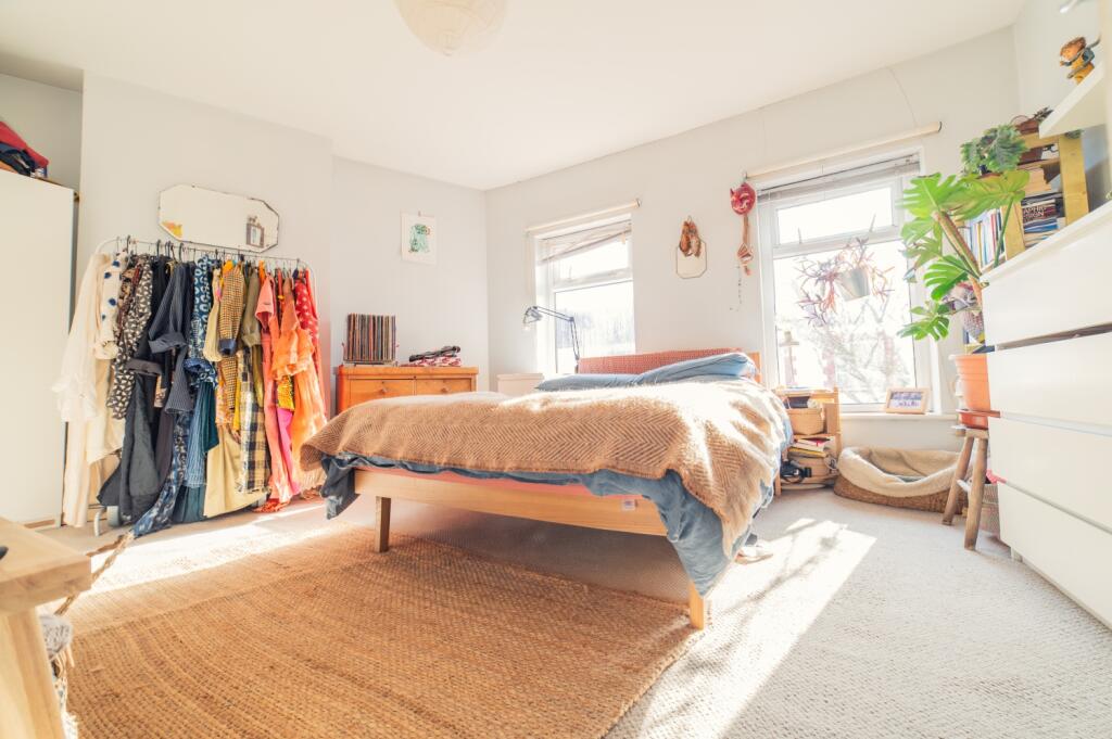 Call 02920 454555 to secure your viewing_6