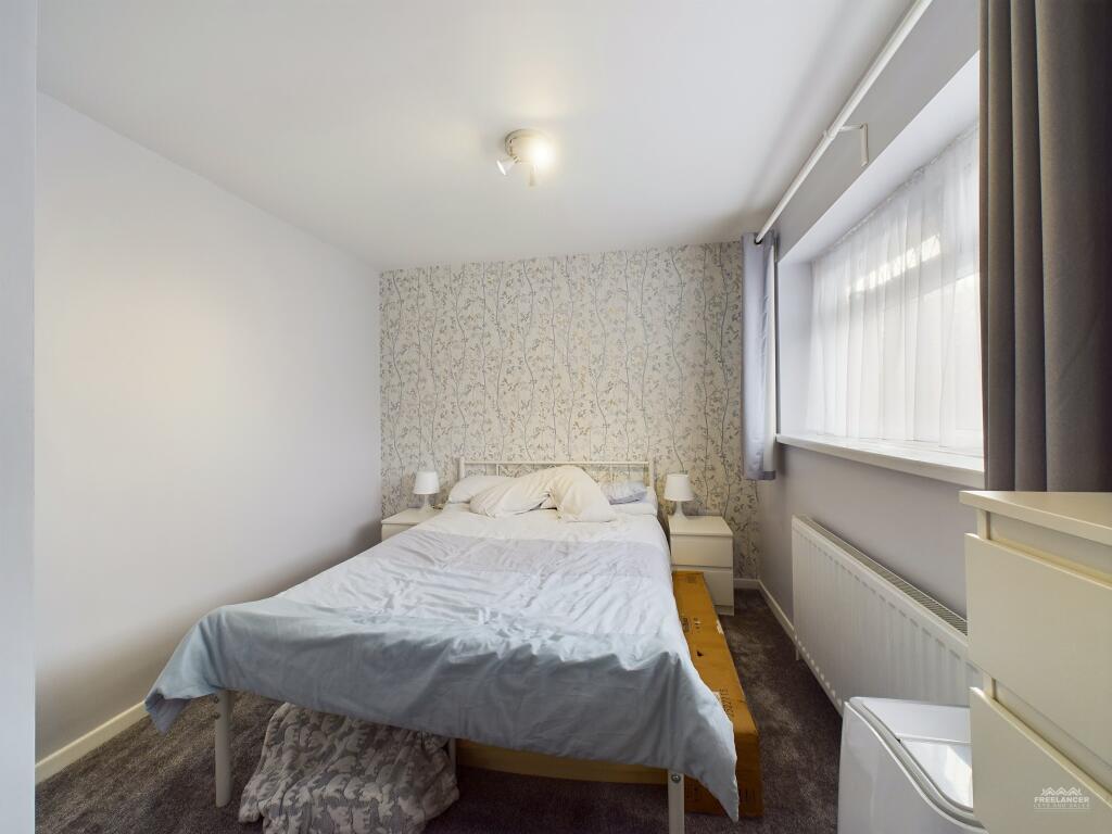 second bedroom