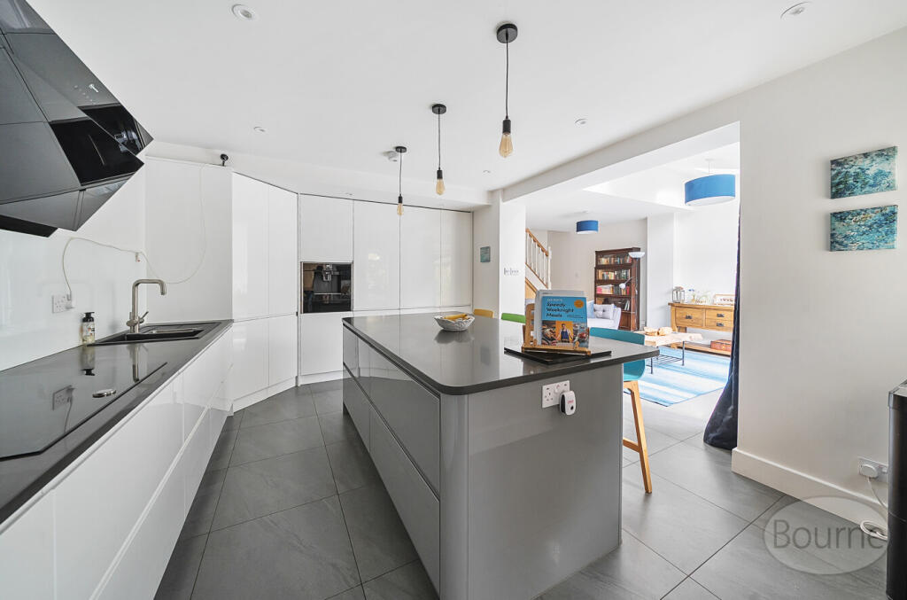 4564a002-5dc3-4a9...