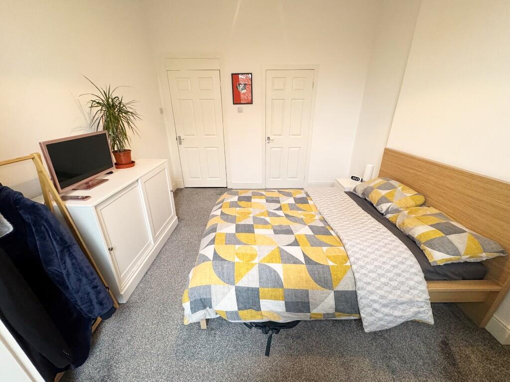 Bedroom reverse