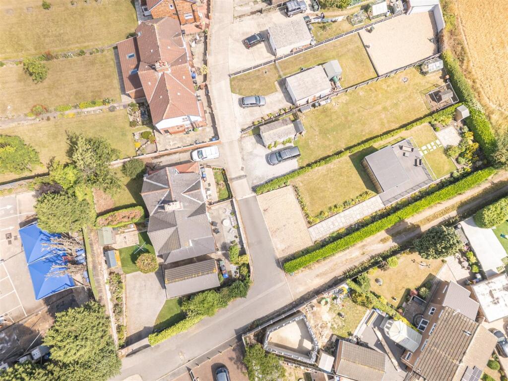 74 - 15 Pontefract Road S72 8AY.jpg