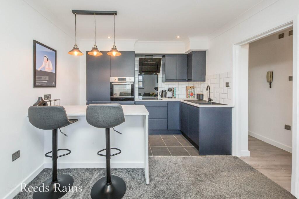 Living/ Dining Kitch