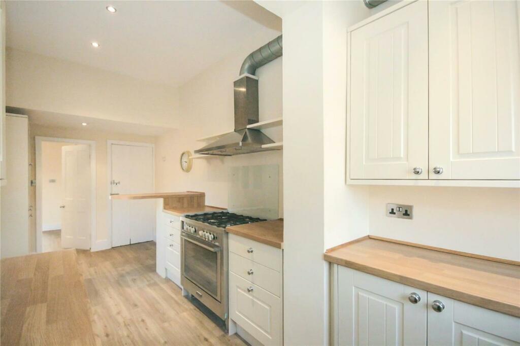 Breakfast Kitchen 2