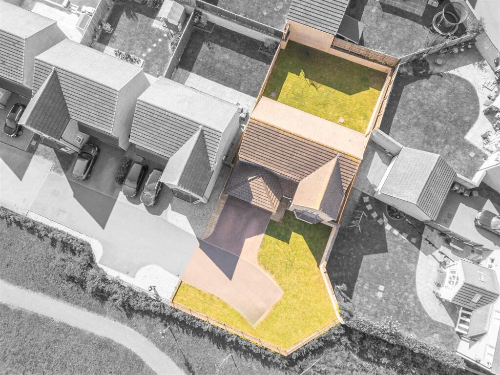 59.1 - 12 Pavillion View HD3 3WU.jpg