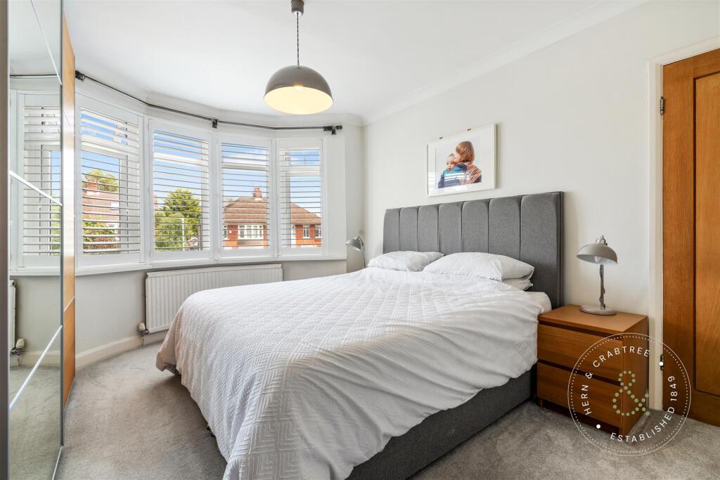 St Asaph Close, HernCrabtree (31).jpg