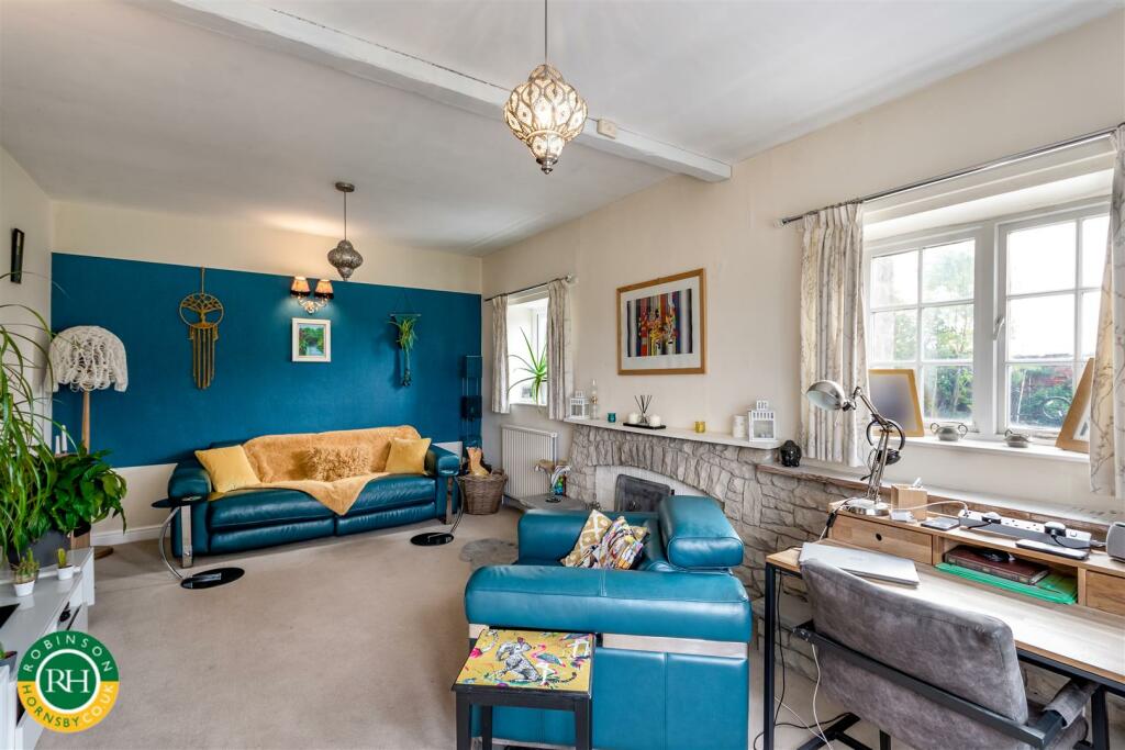 lounge (Blythgate)