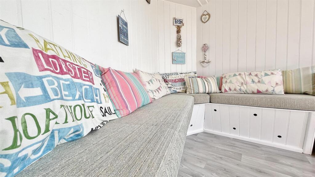 Beach Hut