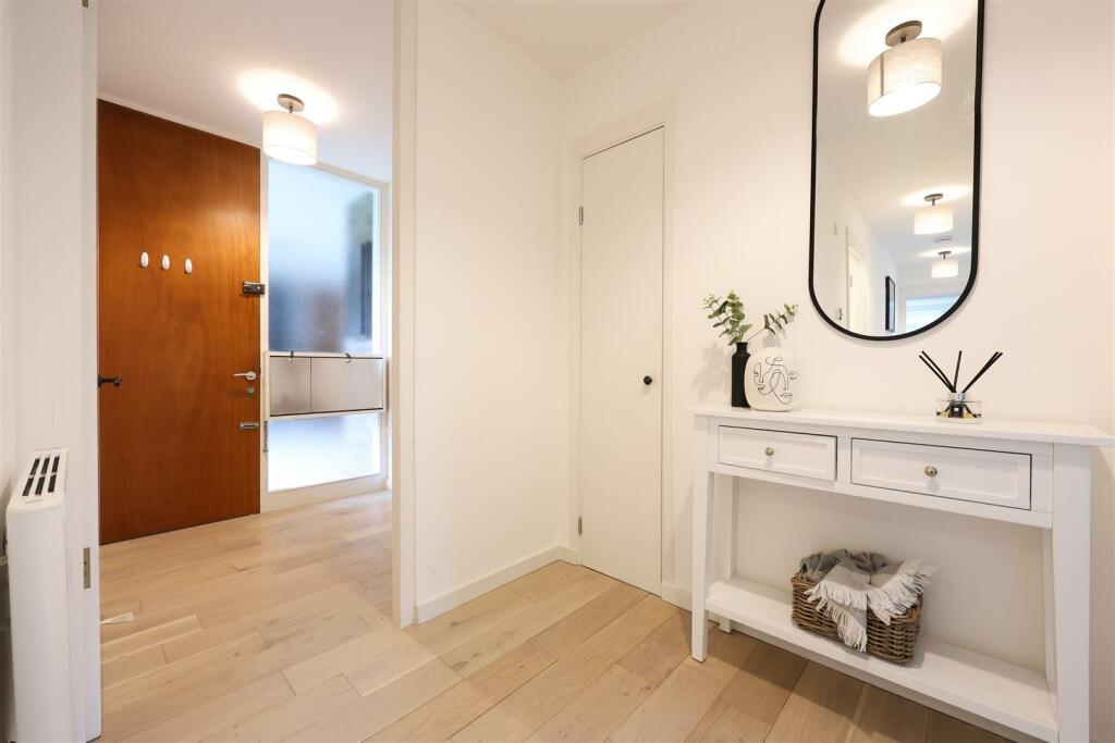 5 Leigh Woods House 23.JPG