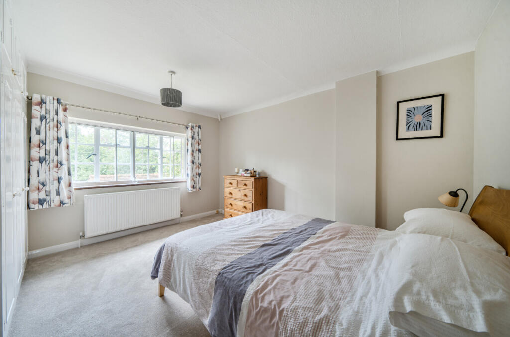 1327358-8-6878e8b...