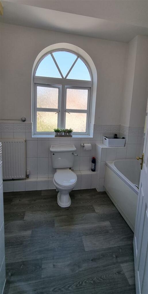 3 Sir Toby 1st Fl BR.jpg