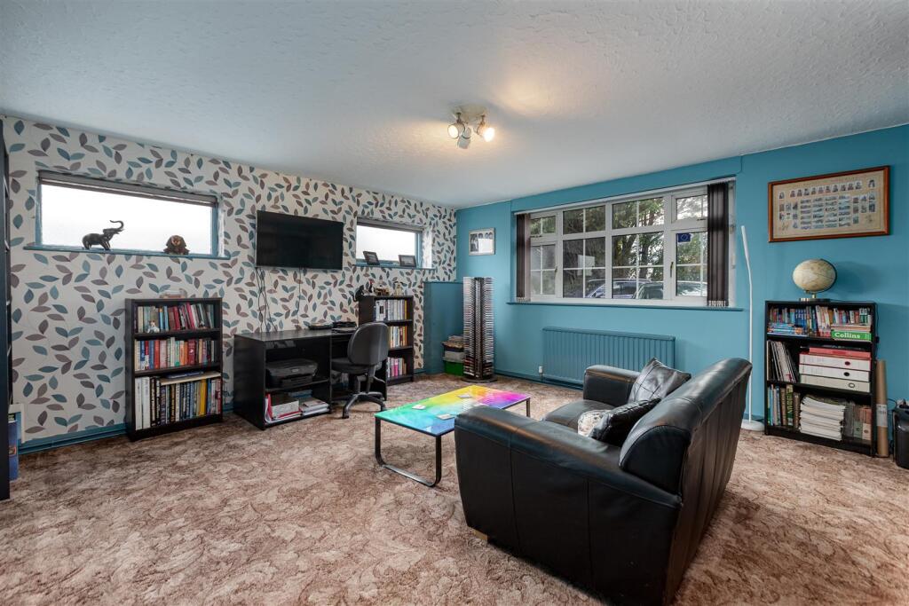 44 Renacres Lane  - Office