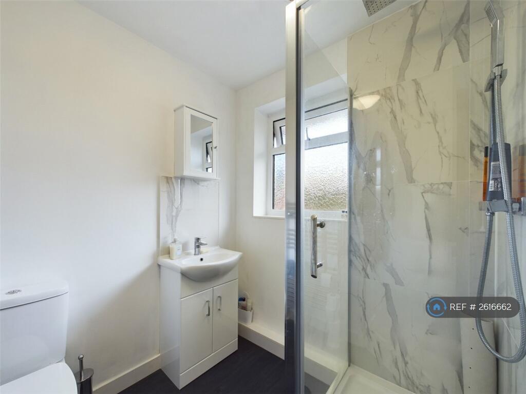 Shower And Wc