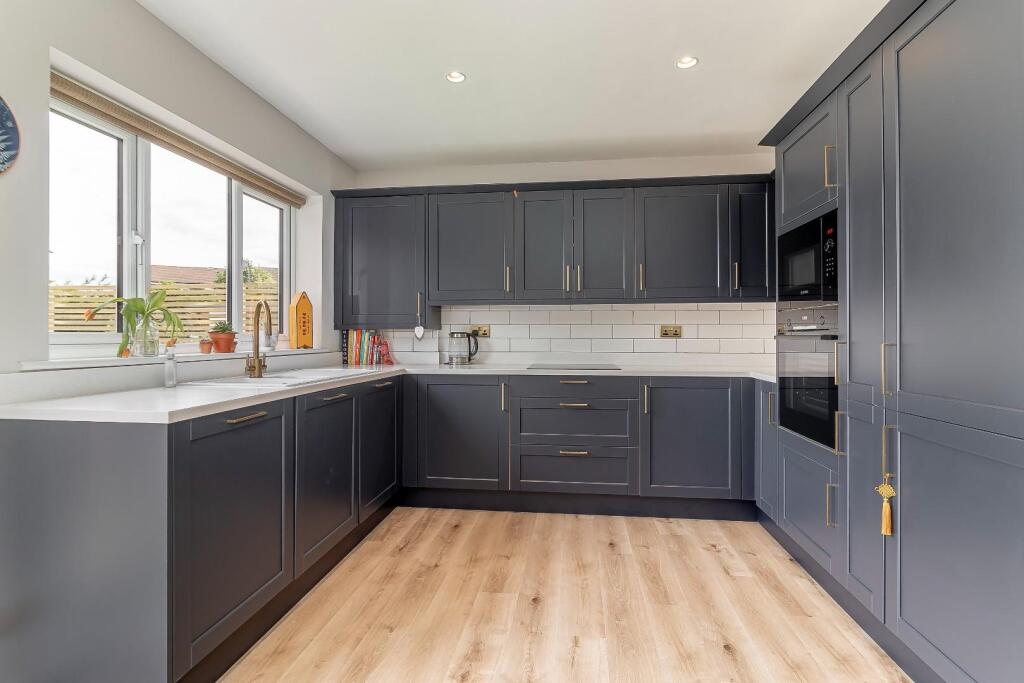 Dining Kitchen - C.jpg