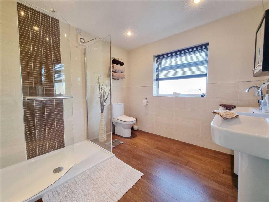 En-Suite: