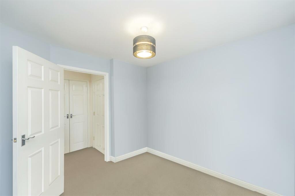 11 PARK DRIVE, LS12 6JB-38.jpg