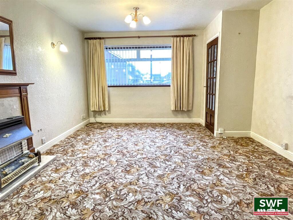 Living room1.jpg