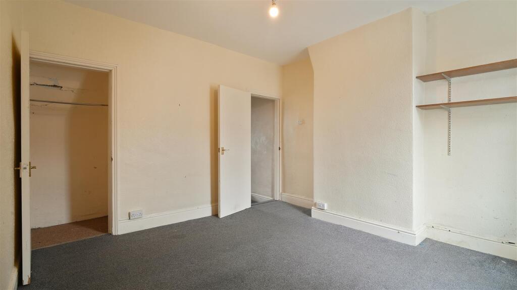 27BlakeneyRd-07.jpg