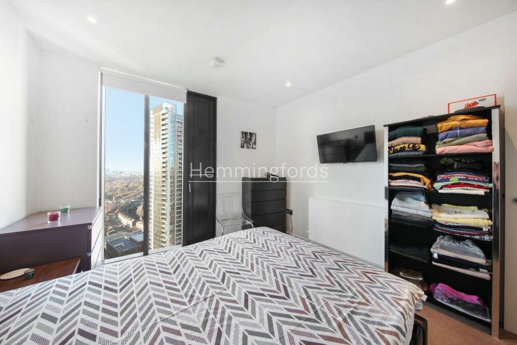 2509 The Strata, 8, Walworth Road Elephant And Cas
