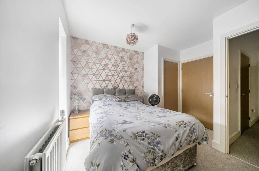 1315553-6-68650e2...