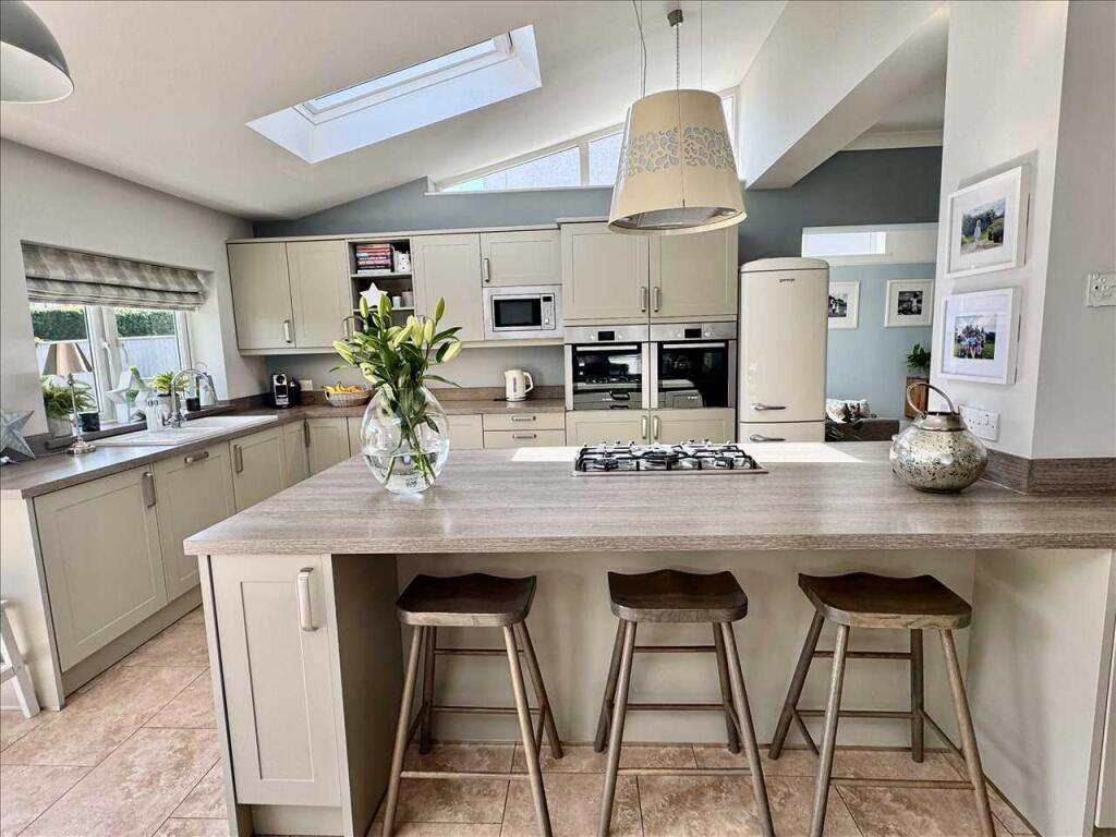 LIVING DINING