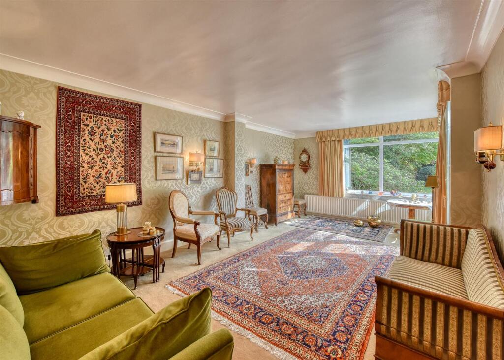 67 Sandringham Road-Living Room (2).jpg