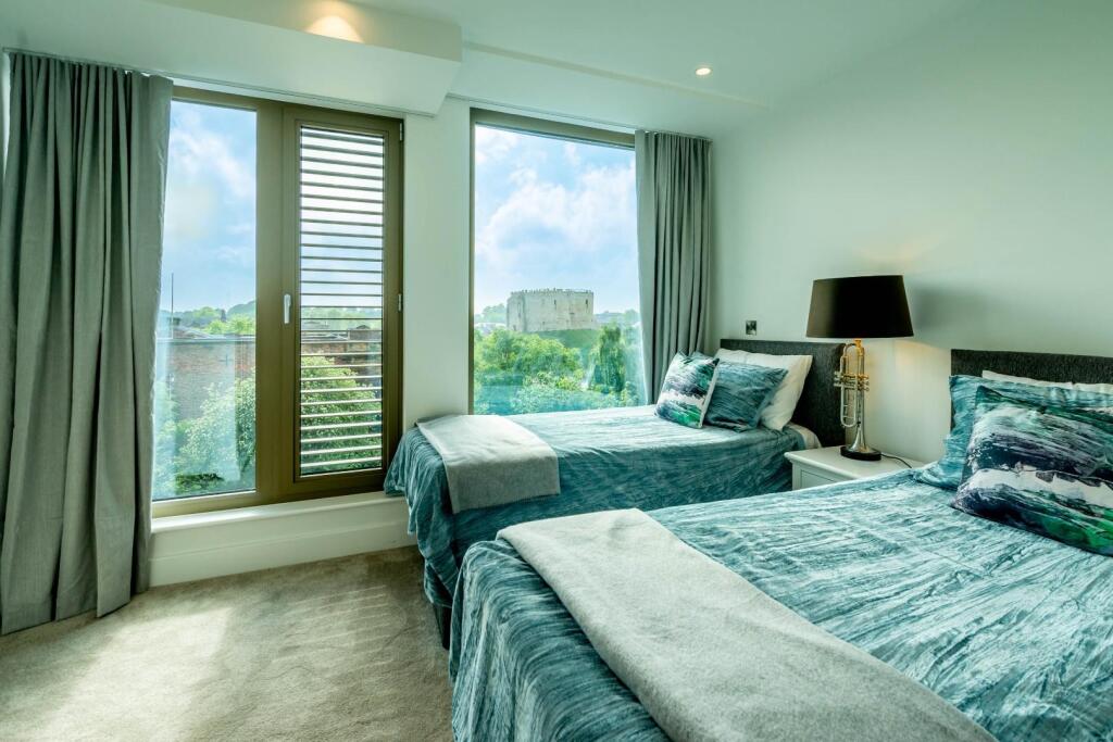 Ryedale House-5 (003).jpg