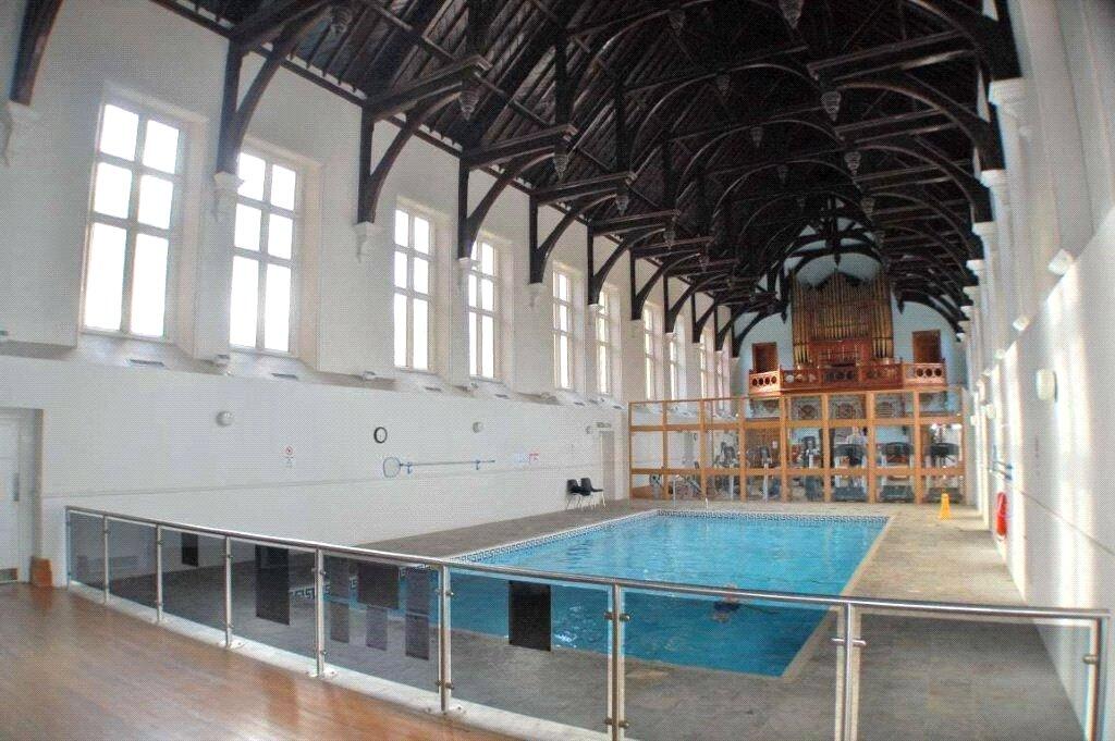 Swimming Pool &amp; Gym