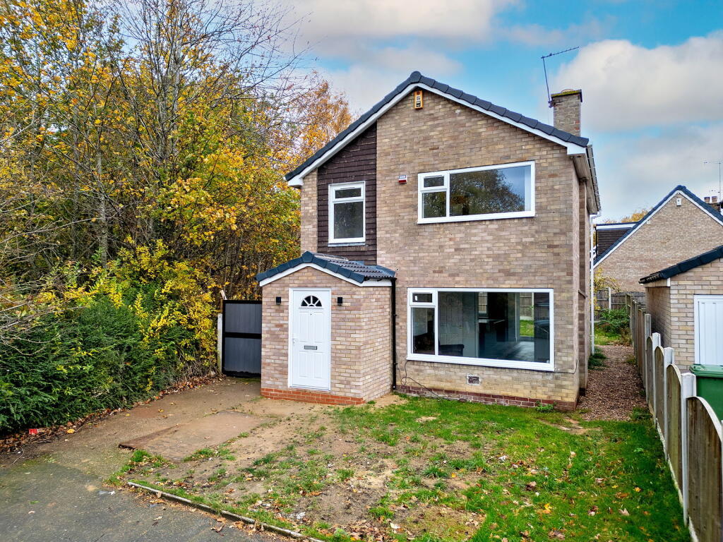 Sunningdale Walk, Alwoodley, Leeds, LS17 7SG