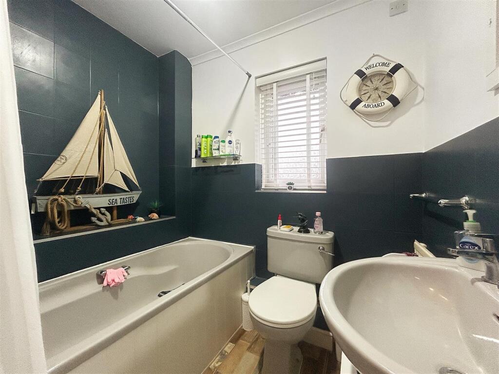 IMG_7043-1 (1) - Copy.jpg