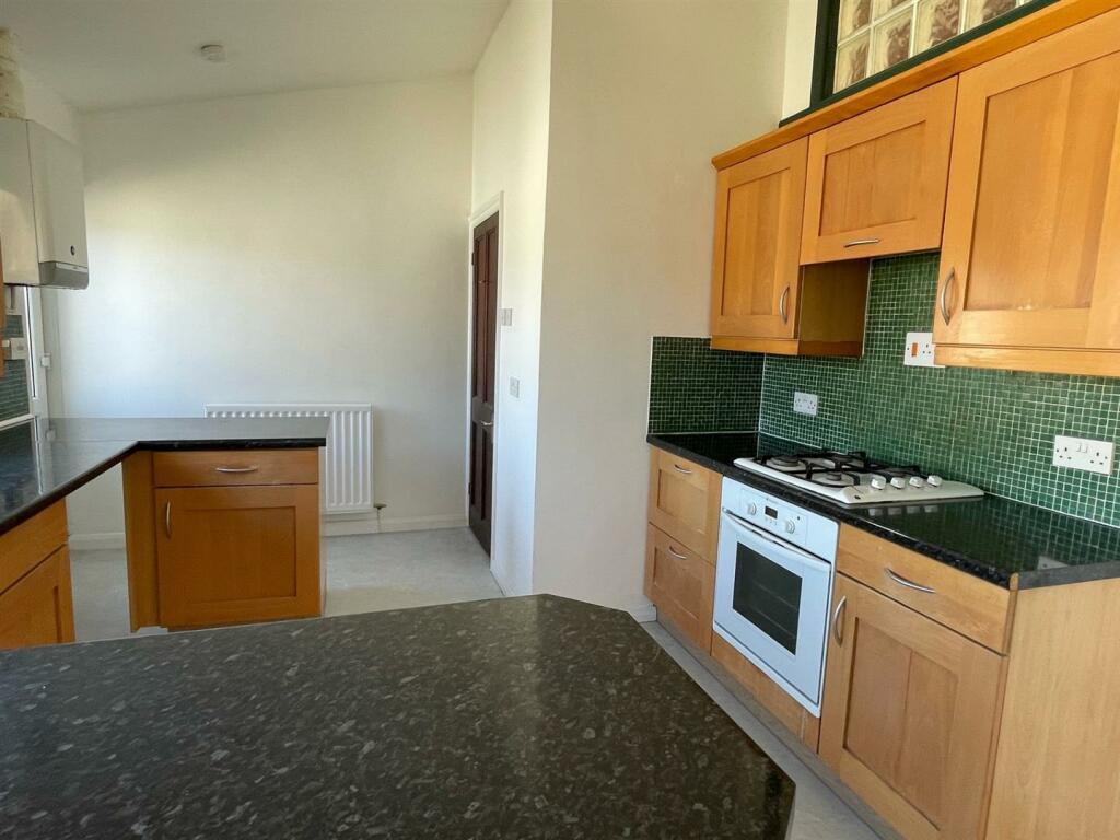 Kitchen,.jpg