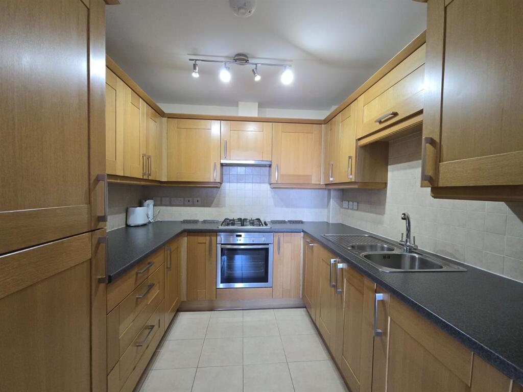 WhatsApp Image 2025-09-23 at 09.42.25_a4f44ac6.jpg