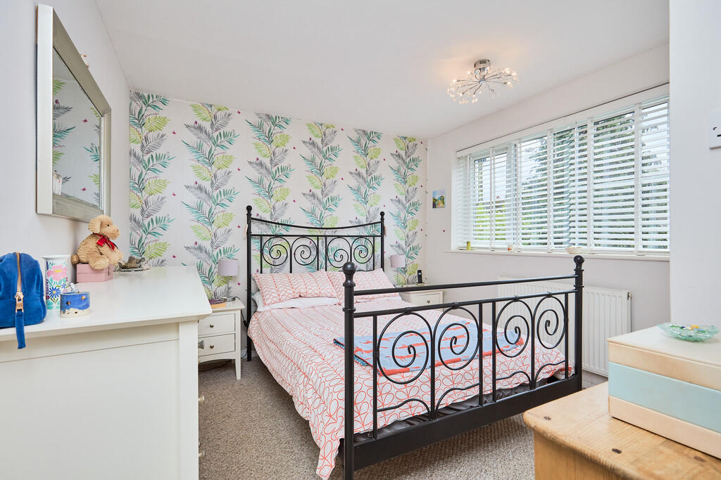 Edward Knight 202...