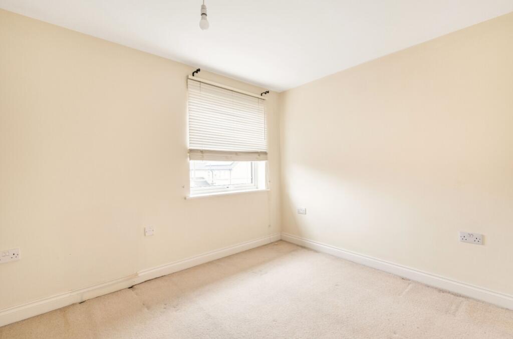 1329141-6-6881ffbd78a15