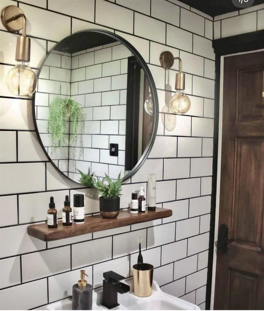 Ground Floor En-suite Shower Room