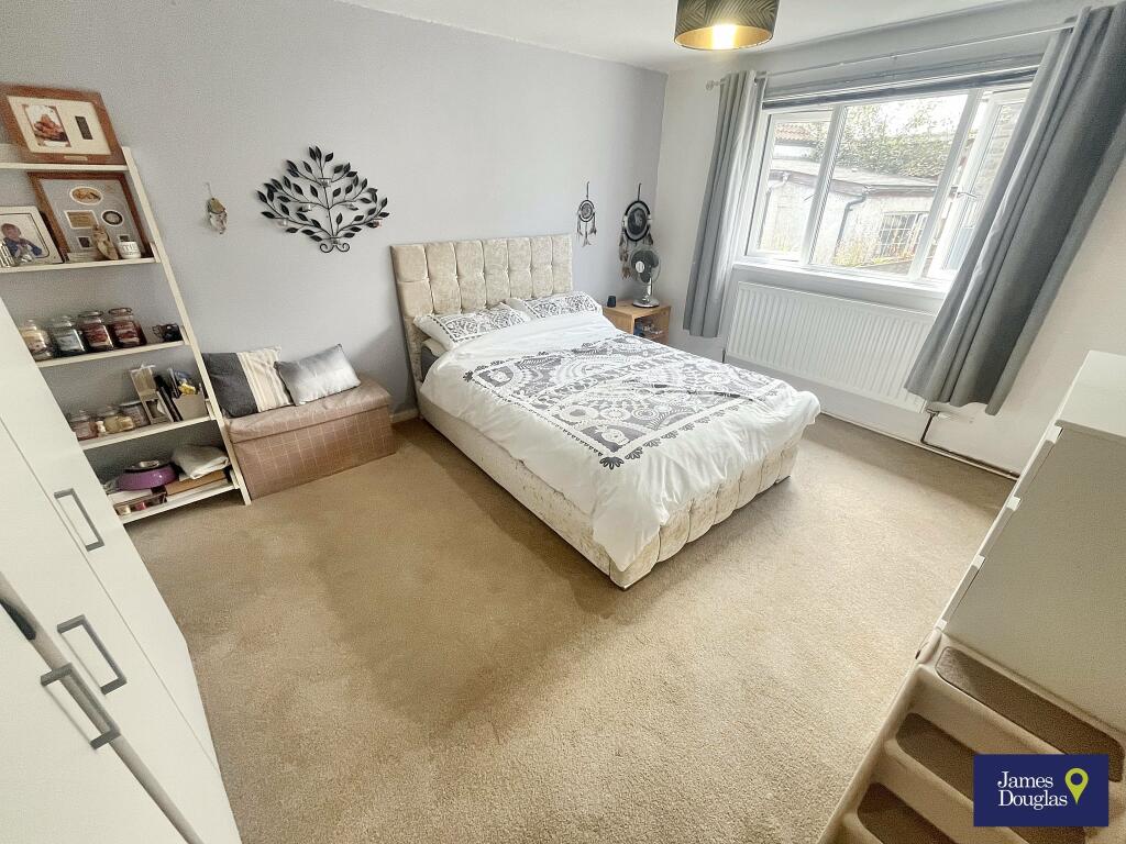 Bed1 (1)