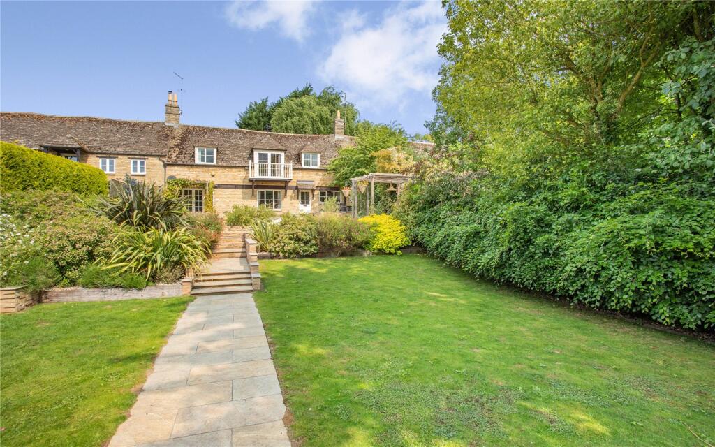 Lion Cottage