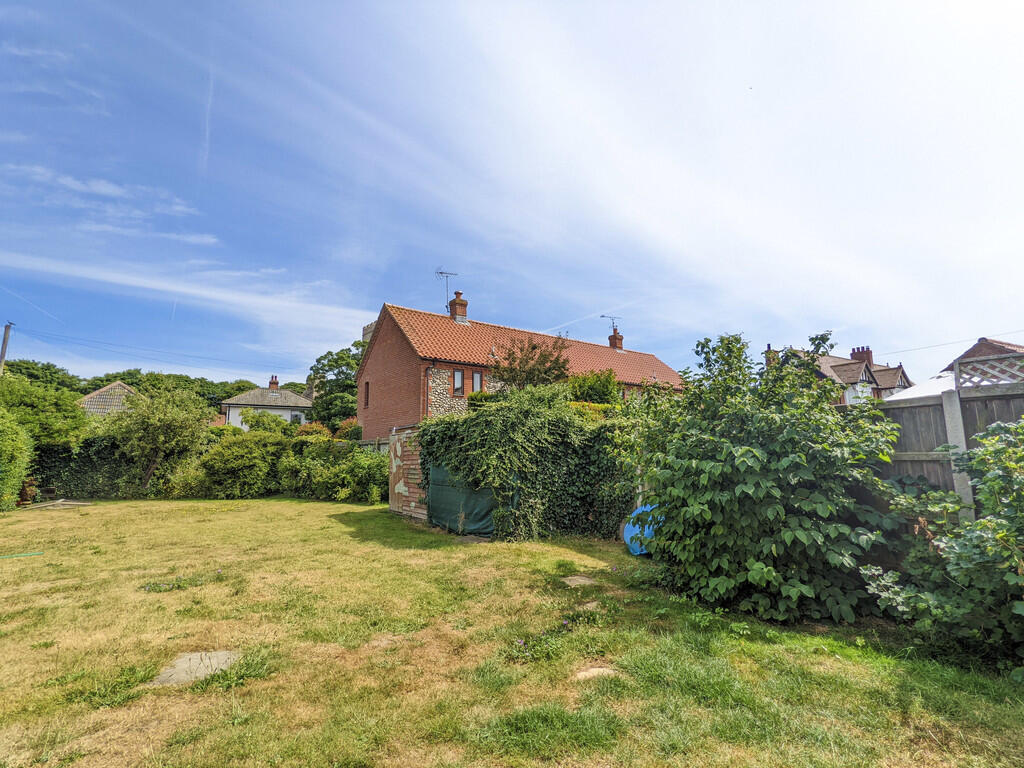 Garden 1 