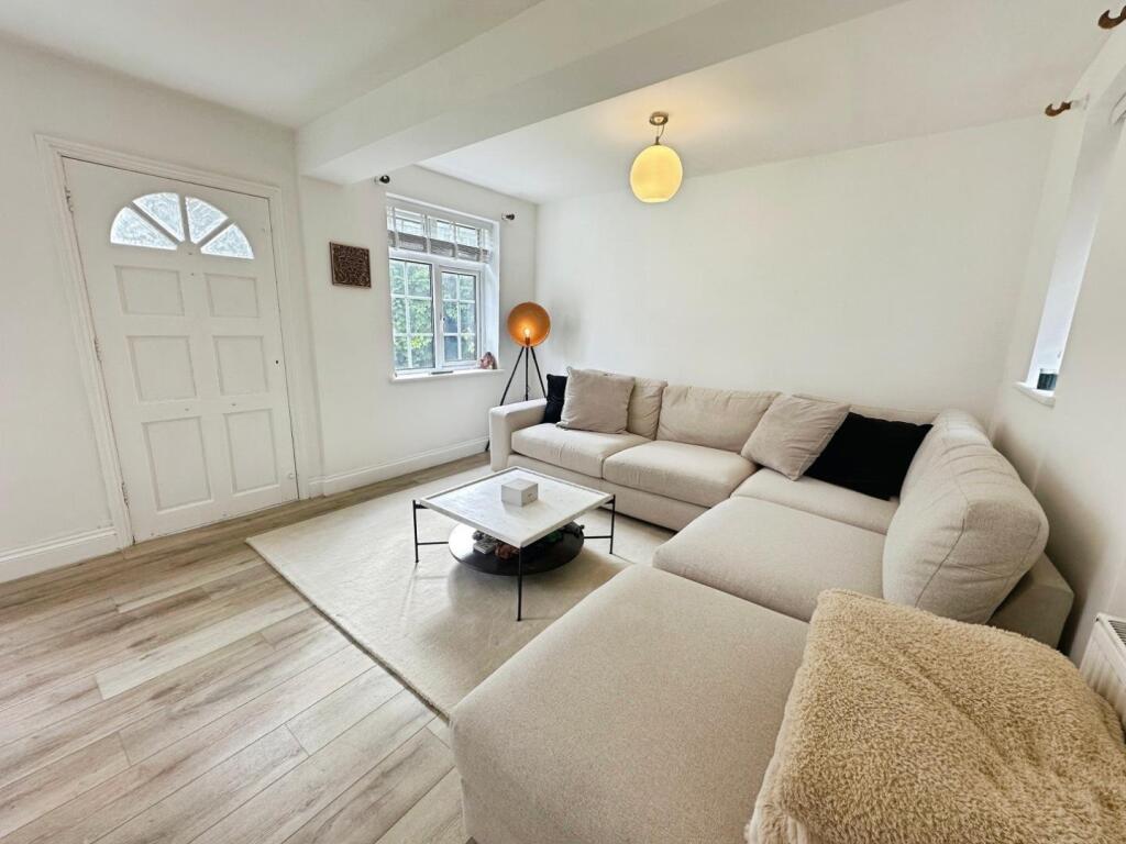 Stretton Road, Great Glen, LE8