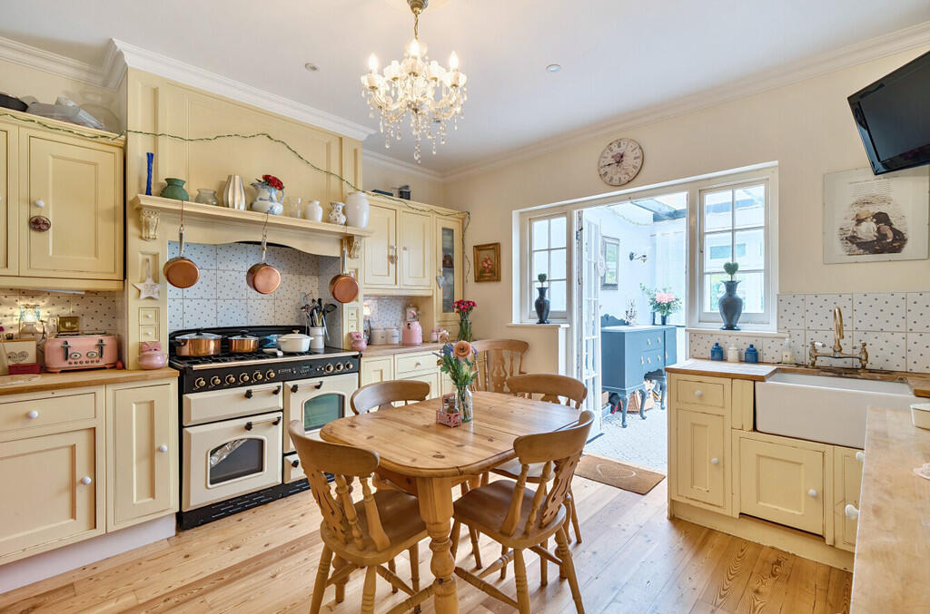 1301402-15-68503a...