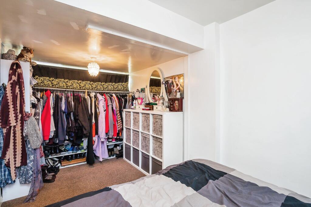 Bedroom 4/ Reception