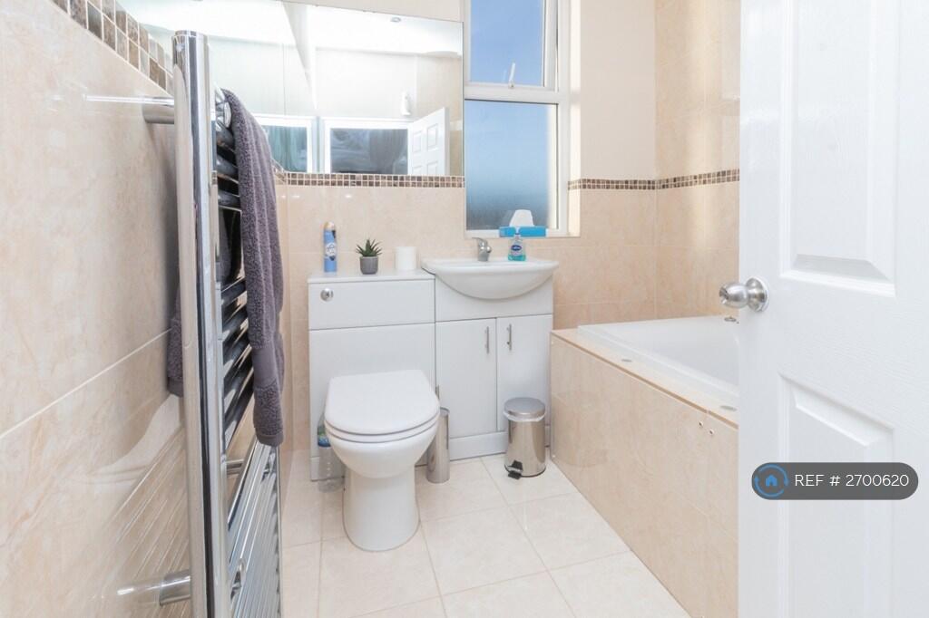 First Floor - Shared Bathroom