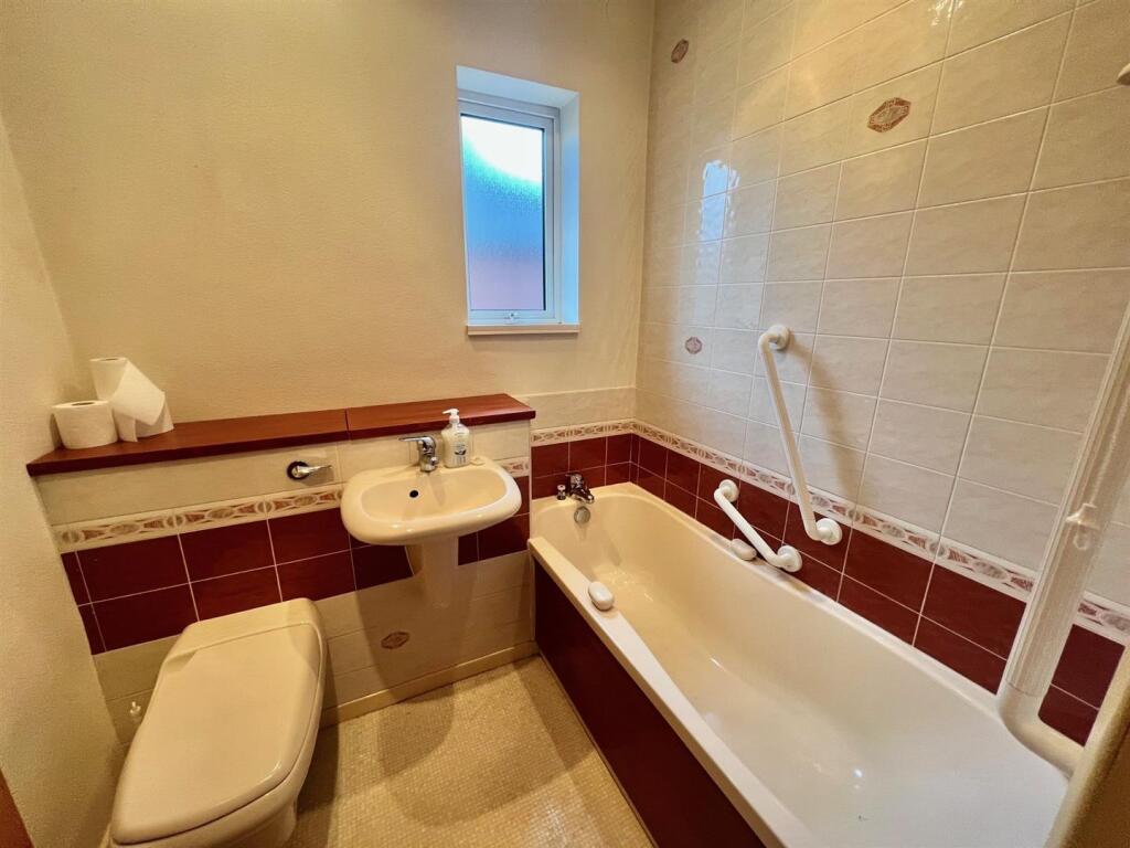 Bramleys Estate Agents - Windsor Road - Cowlersley