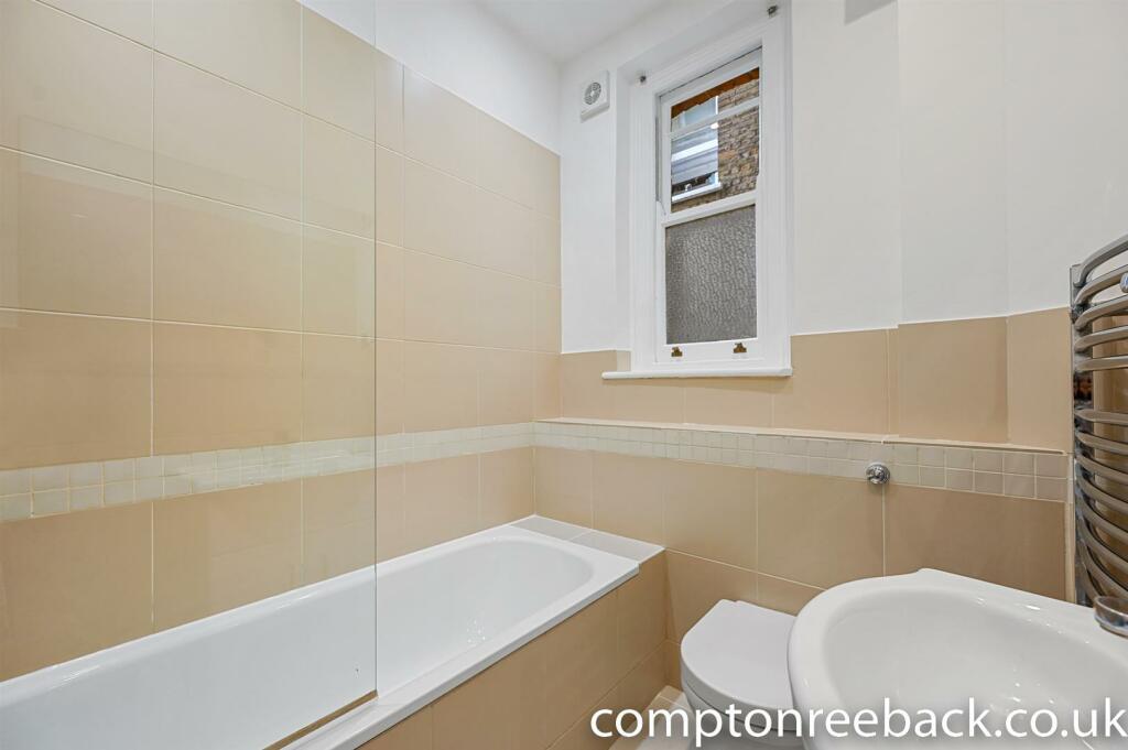 CR - 155 Delaware Mansions - Bathroom1 (1).jpg