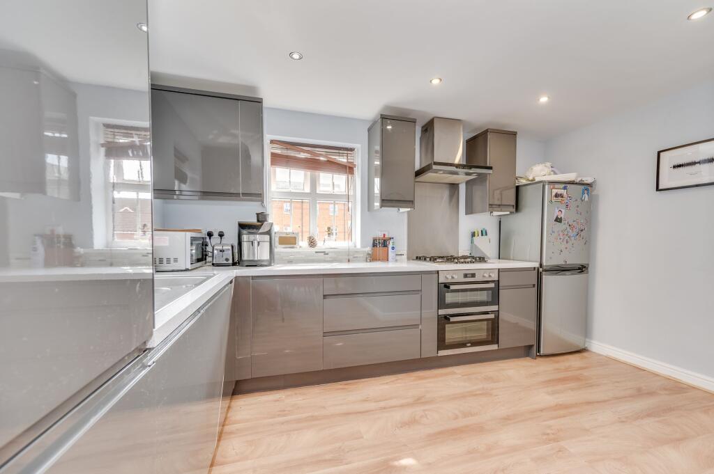 KITCHEN, DINER AND LIVING ROOM