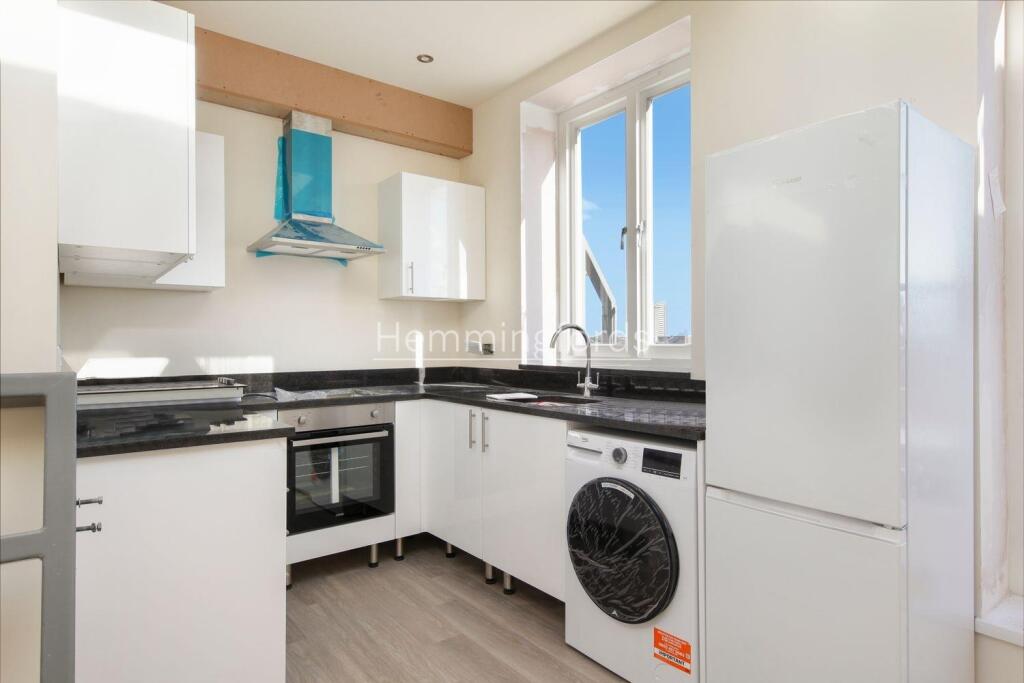 Flat 10, 54 Gray's Inn Road - 8ifoIijXZYrua1636pl4