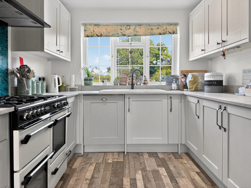 093_Photo 12-08-2025, 13 02 59