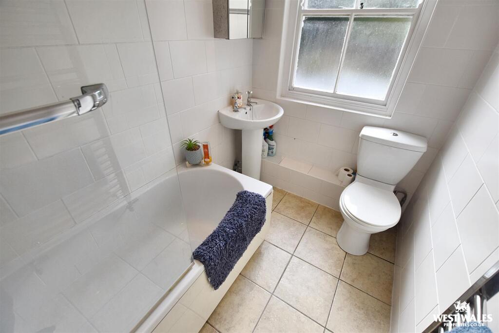 9 - 2025-10-26T202011.179.jpg